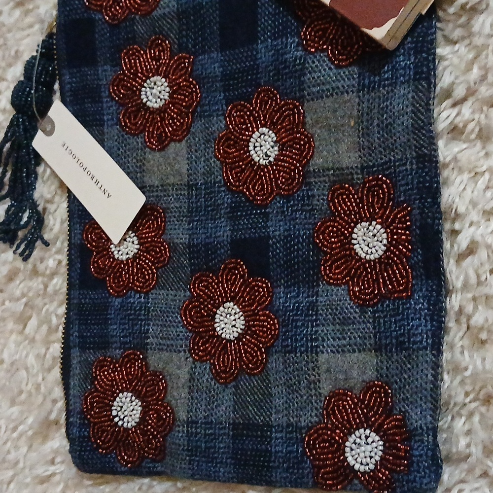 NWT ANTHROPOLOGIE BEADED BAG /NOTE BOOK - Picture 5 of 15